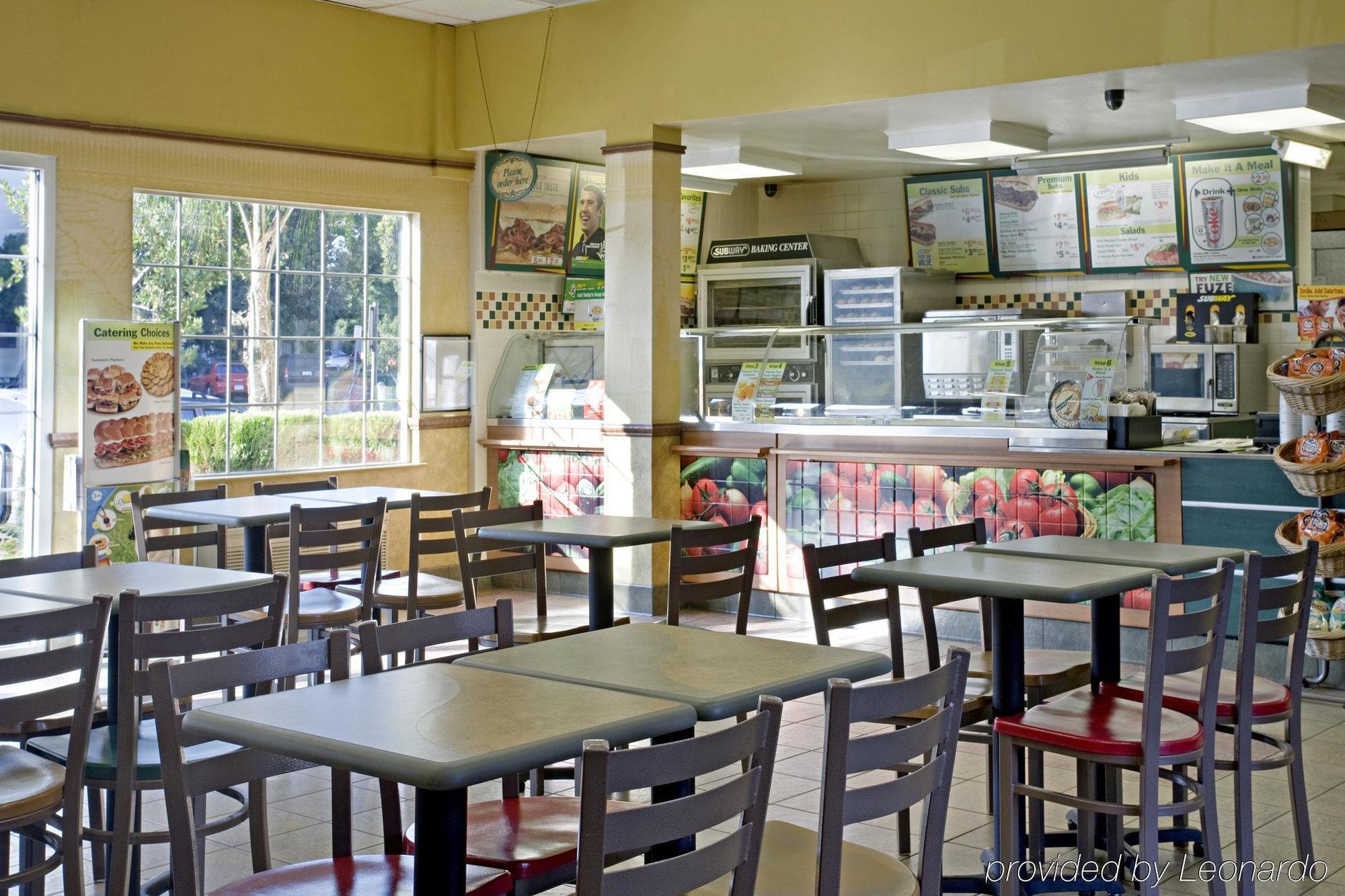 Dream Inn เฟรสโน ร้านอาหาร รูปภาพ